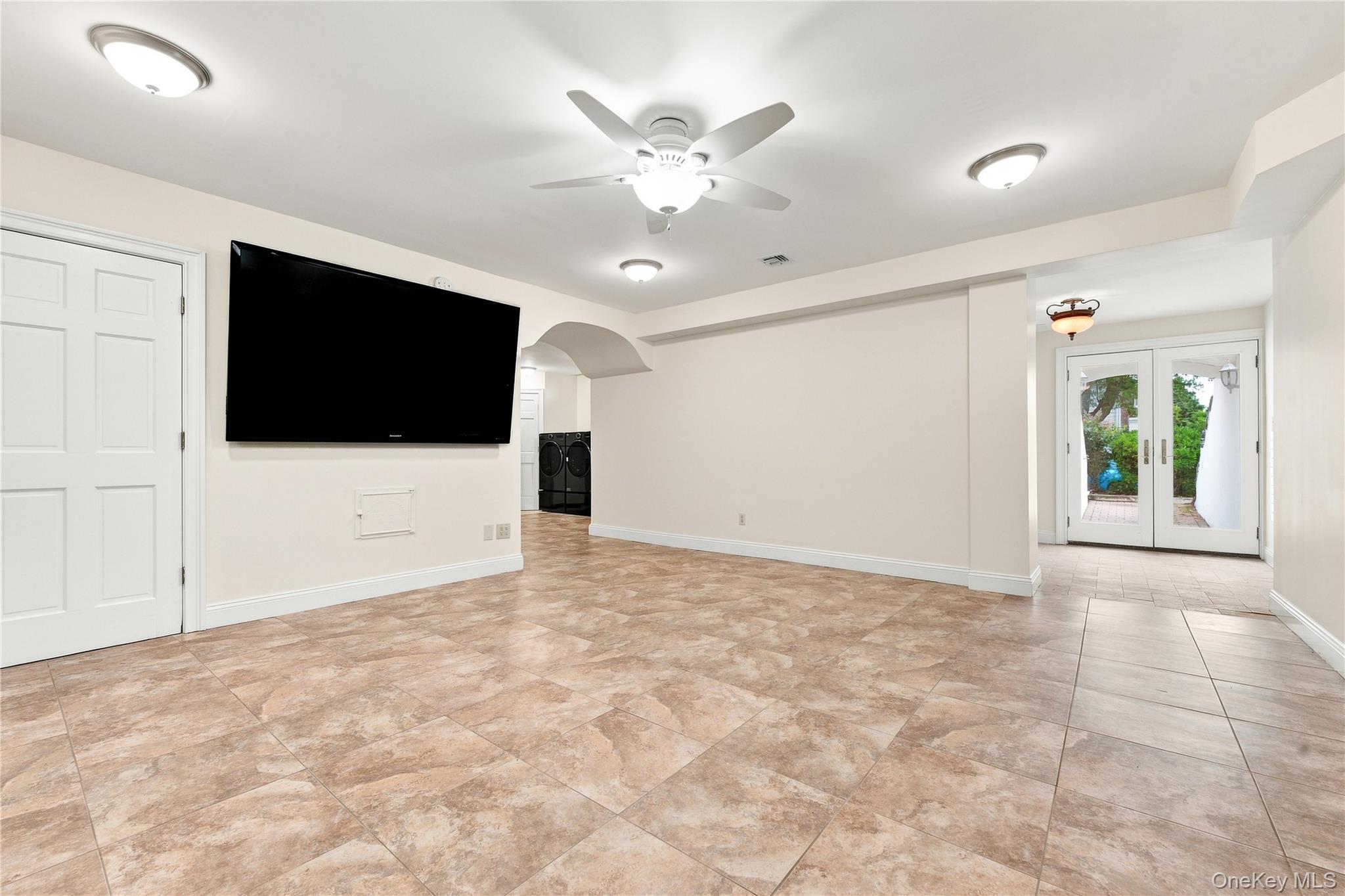 Single Family 157th Street  Queens, NY 11354, MLS-1035661-13