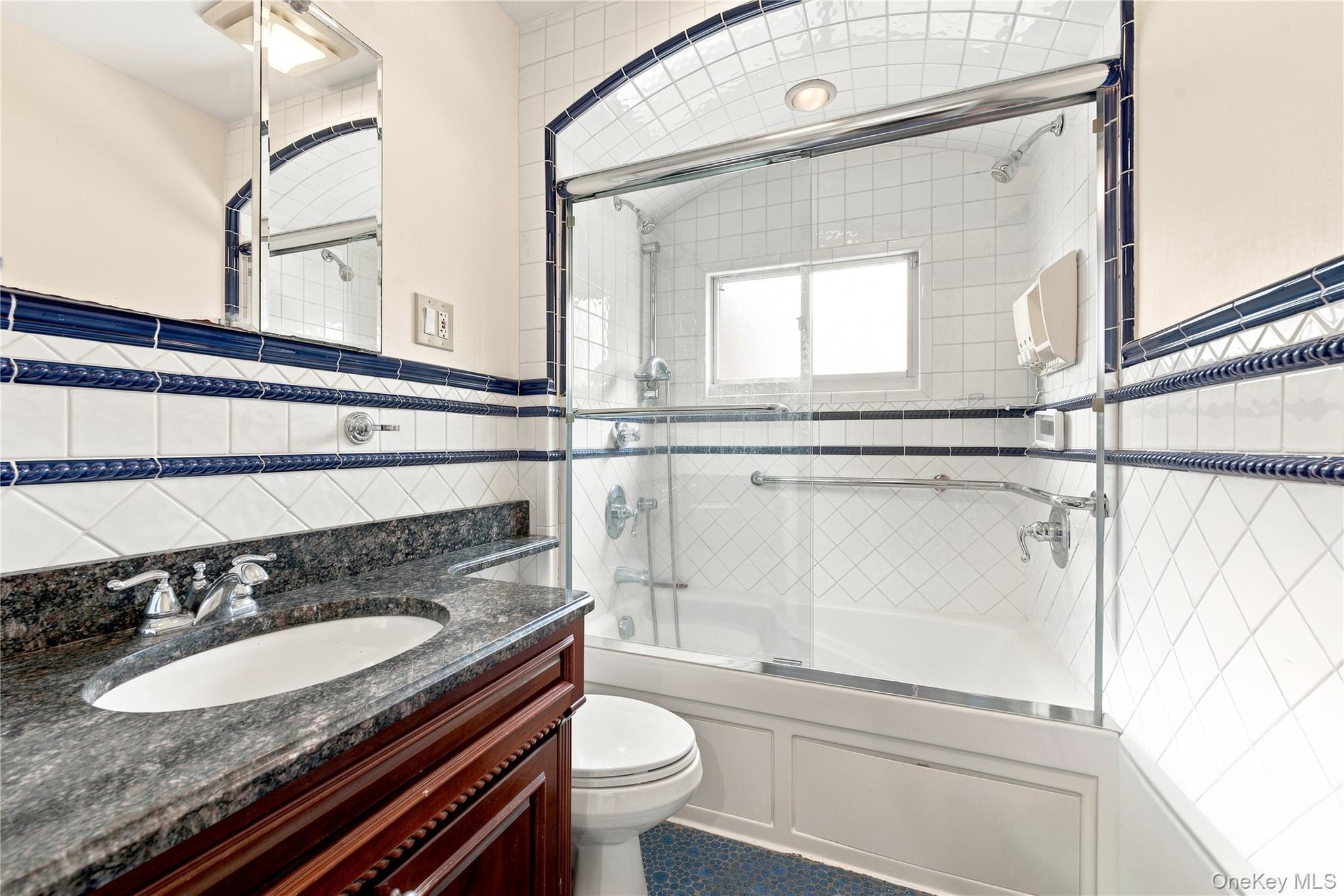 Single Family 157th Street  Queens, NY 11354, MLS-1035661-24