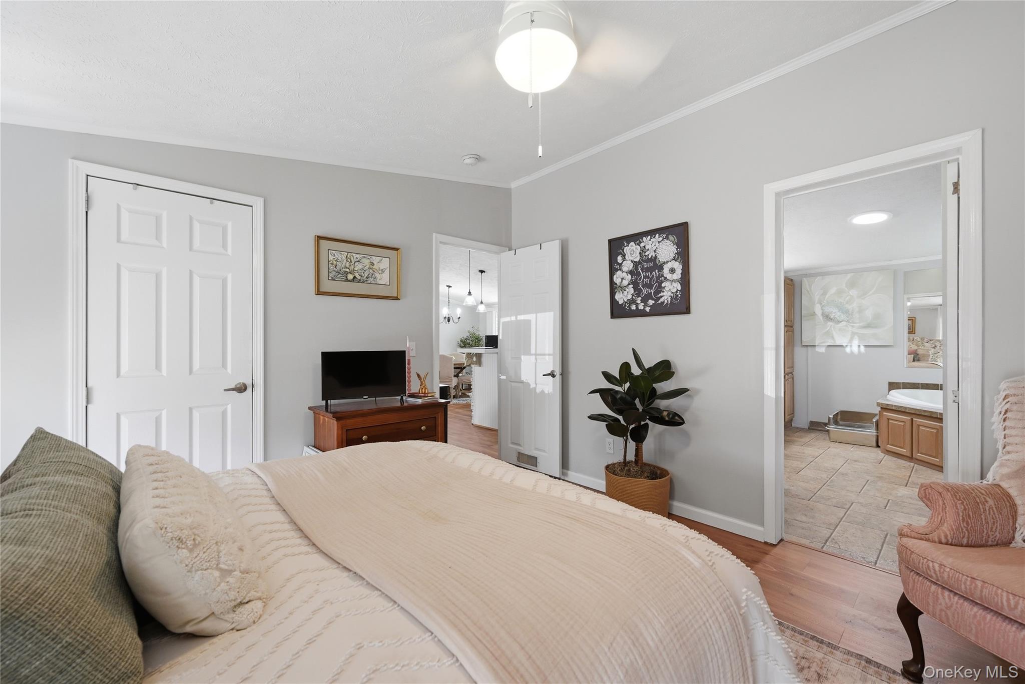 Single Family Hubbard Avenue  Suffolk County, NY 11901, MLS-1035667-17