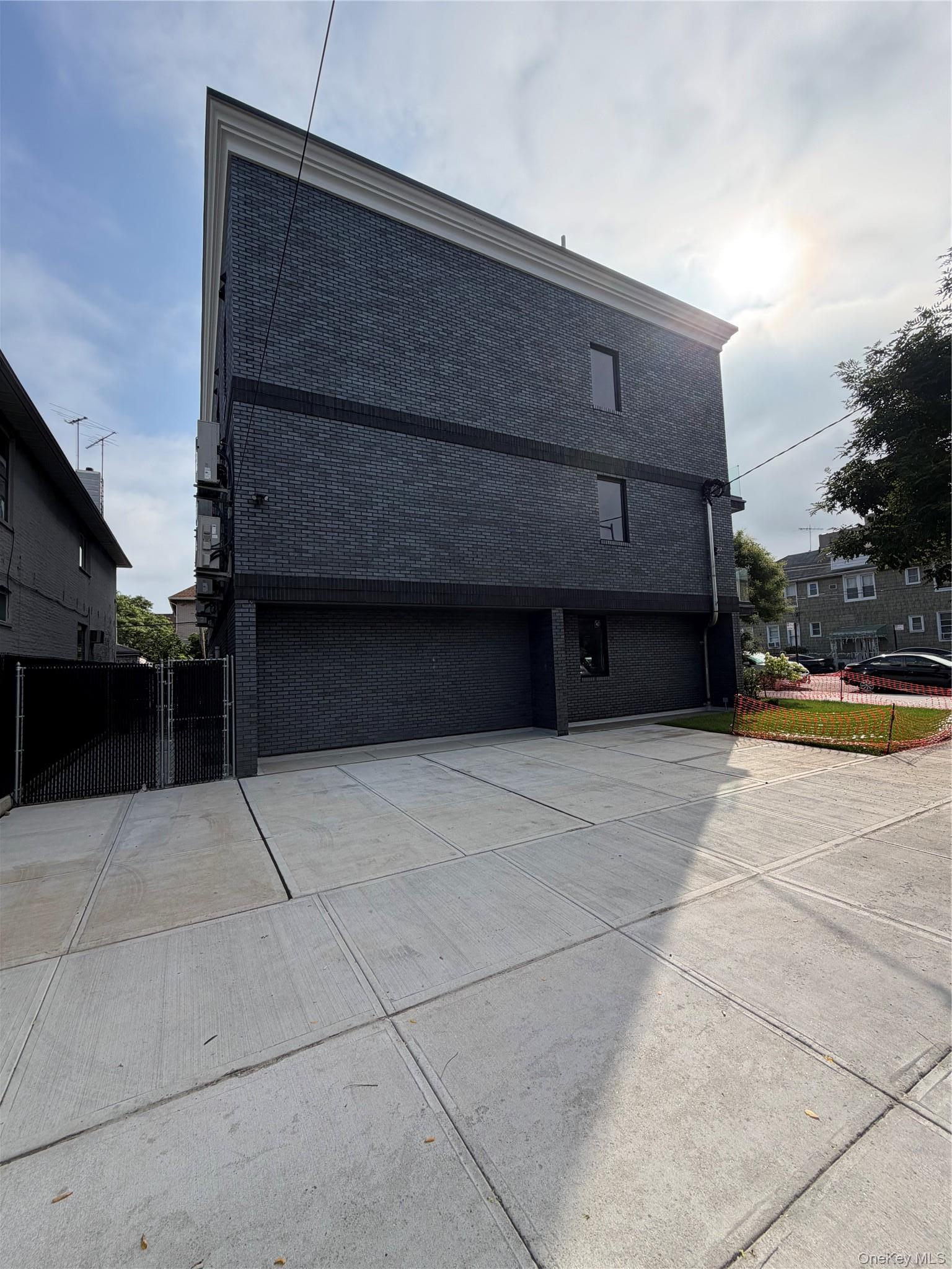 Condo 24th Avenue  Brooklyn, NY 11214, MLS-1035682-4