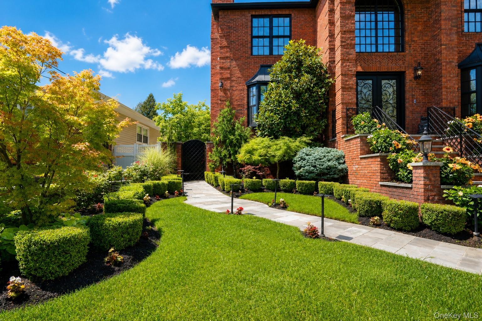 Single Family Durges Street Staten Island, NY 10304, MLS-1035710-3