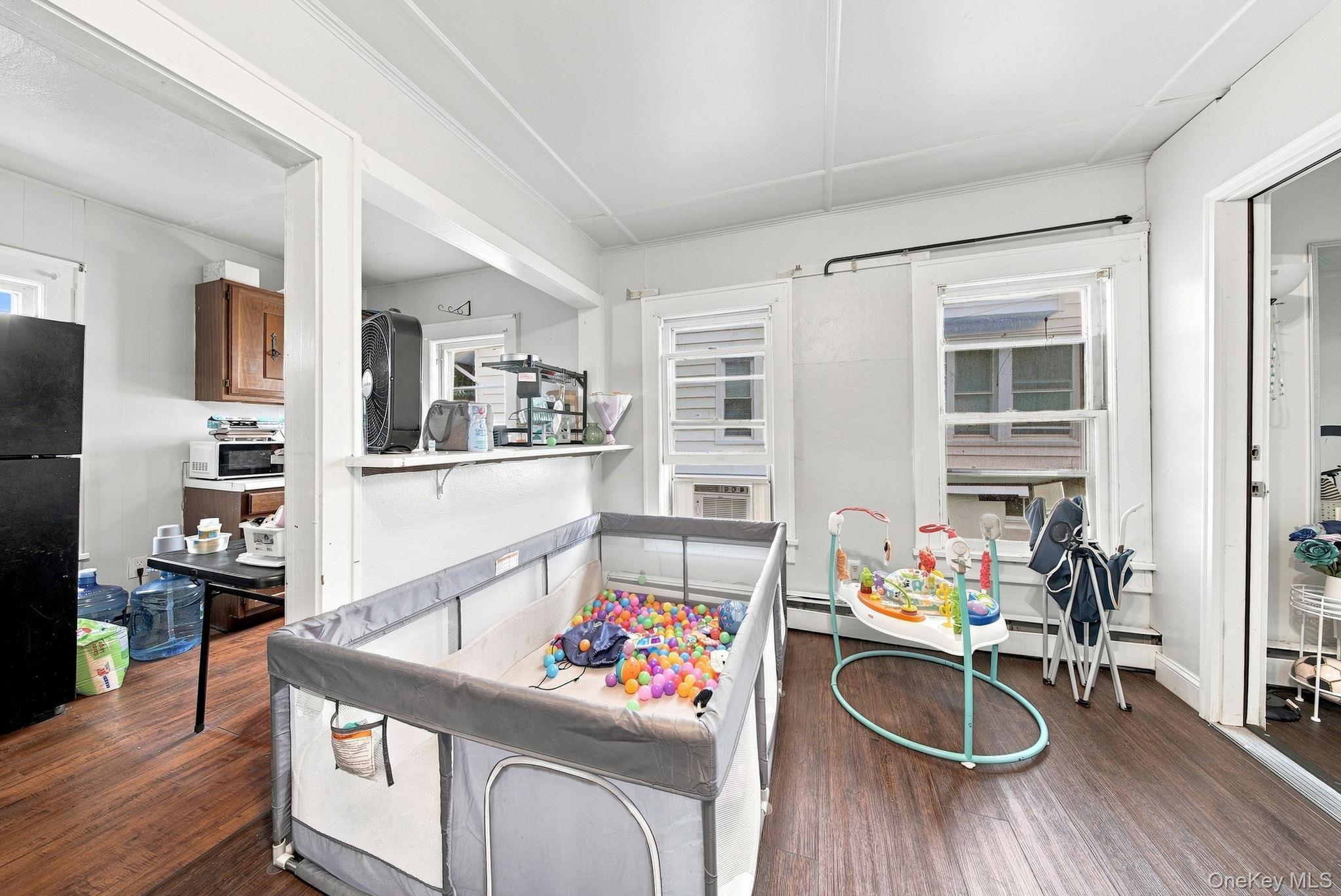 Single Family Sunnyside Avenue  Orange County, NY 10940, MLS-1035711-23