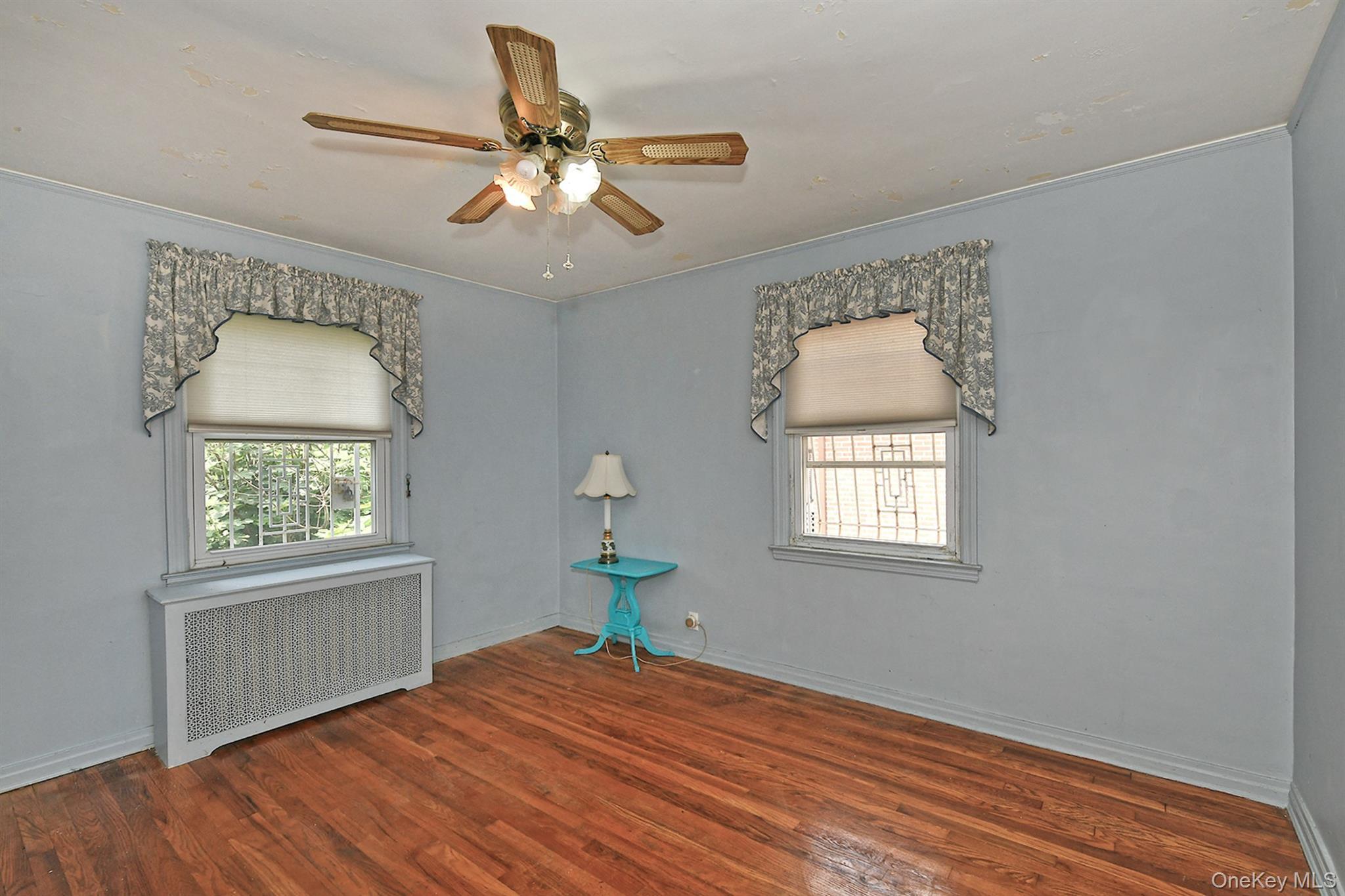 Single Family 219th Street Queens, NY 11364, MLS-1035721-15