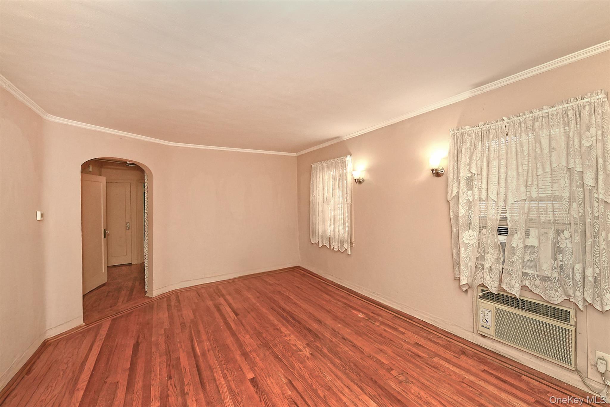 Single Family 219th Street Queens, NY 11364, MLS-1035721-6