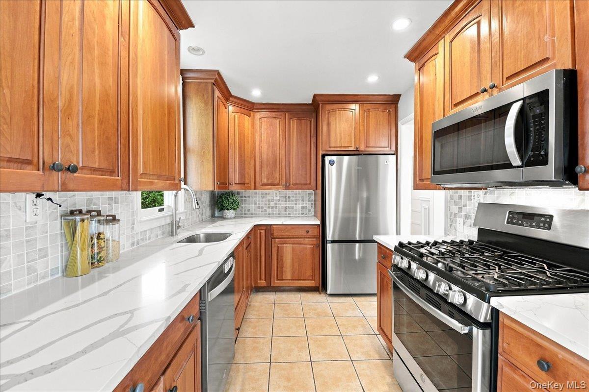 Single Family Windmill Drive  Westchester County, NY 10598, MLS-1035726-7