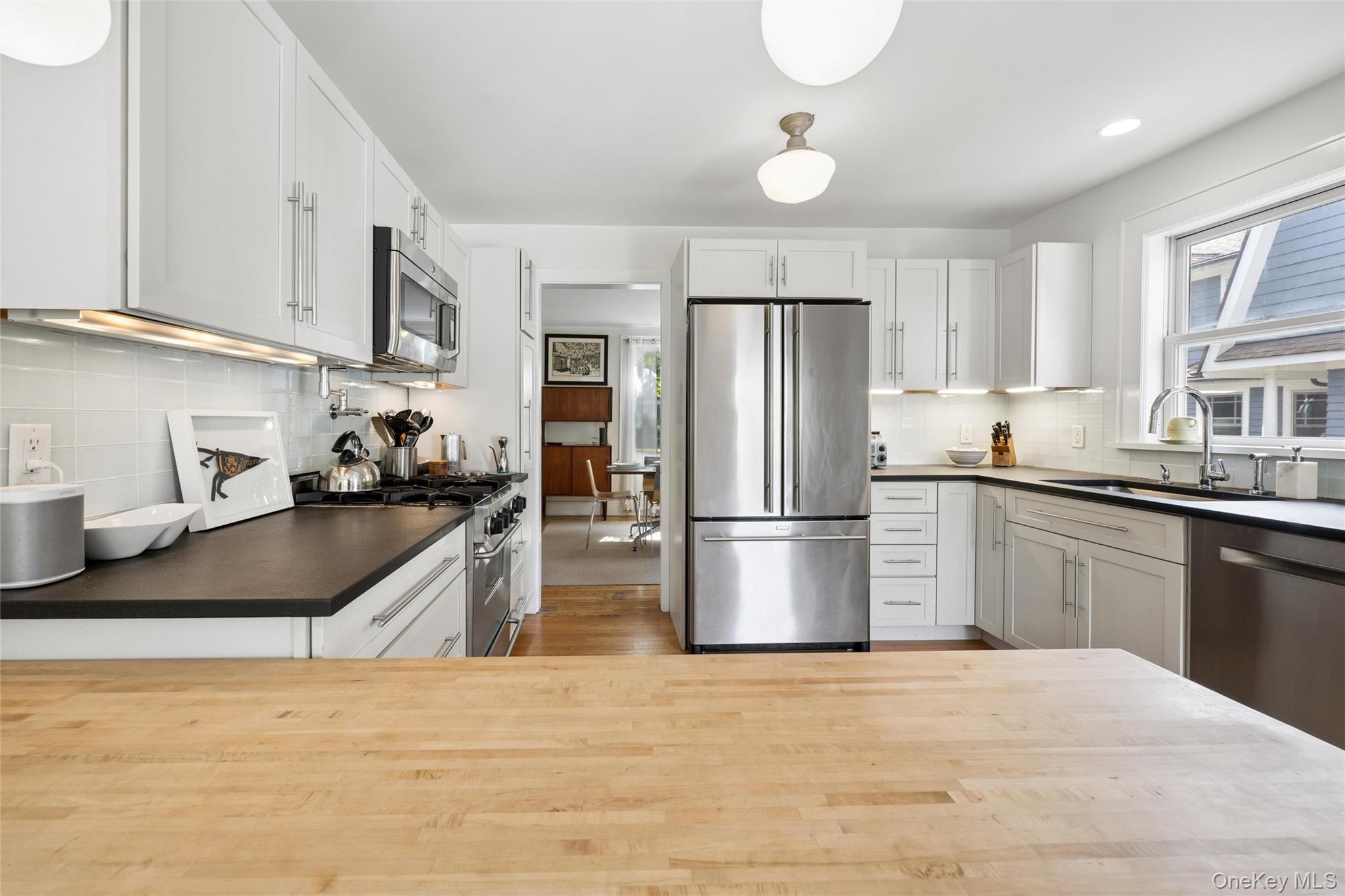 Single Family Rosedale Avenue  Westchester County, NY 10706, MLS-1035736-7