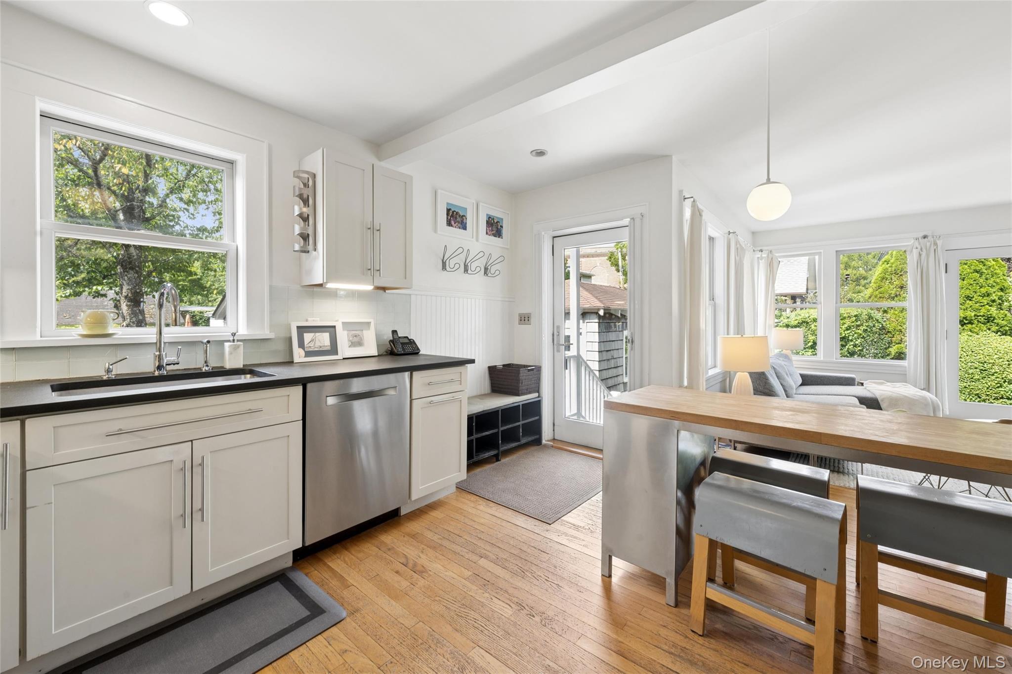 Single Family Rosedale Avenue  Westchester County, NY 10706, MLS-1035736-8
