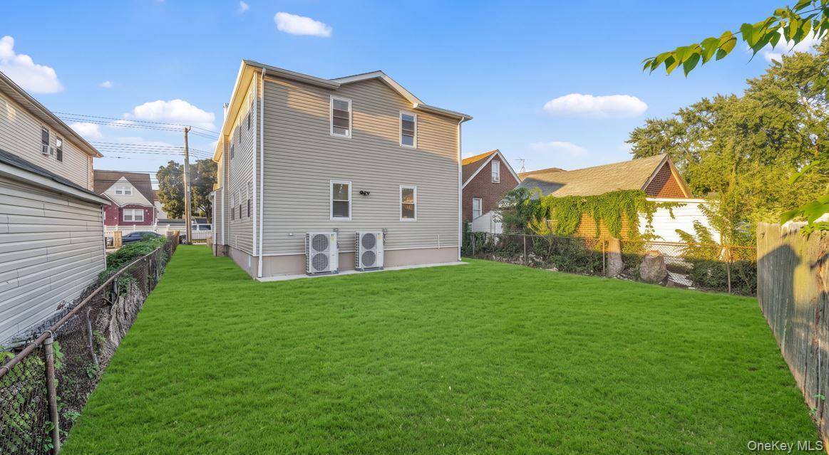 Single Family 144th Avenue  Queens, NY 11413, MLS-1035744-18