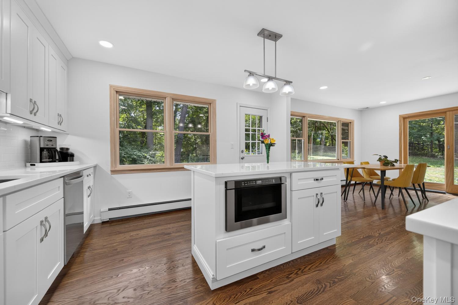 Single Family Rochester Court Suffolk County, NY 11743, MLS-1035752-8