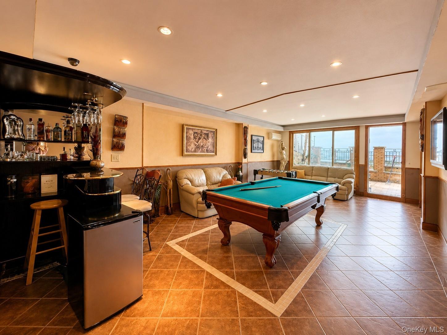 Single Family Dean Avenue  Bronx, NY 10465, MLS-1035762-29