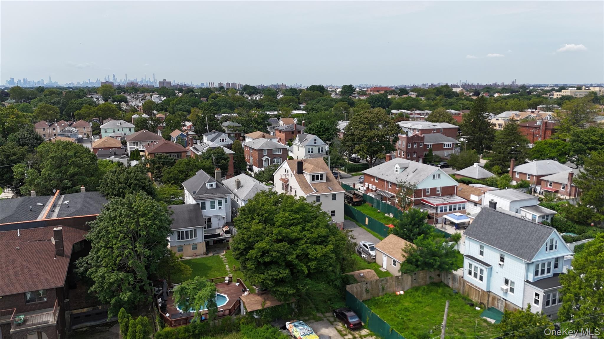 Single Family Dean Avenue  Bronx, NY 10465, MLS-1035762-41