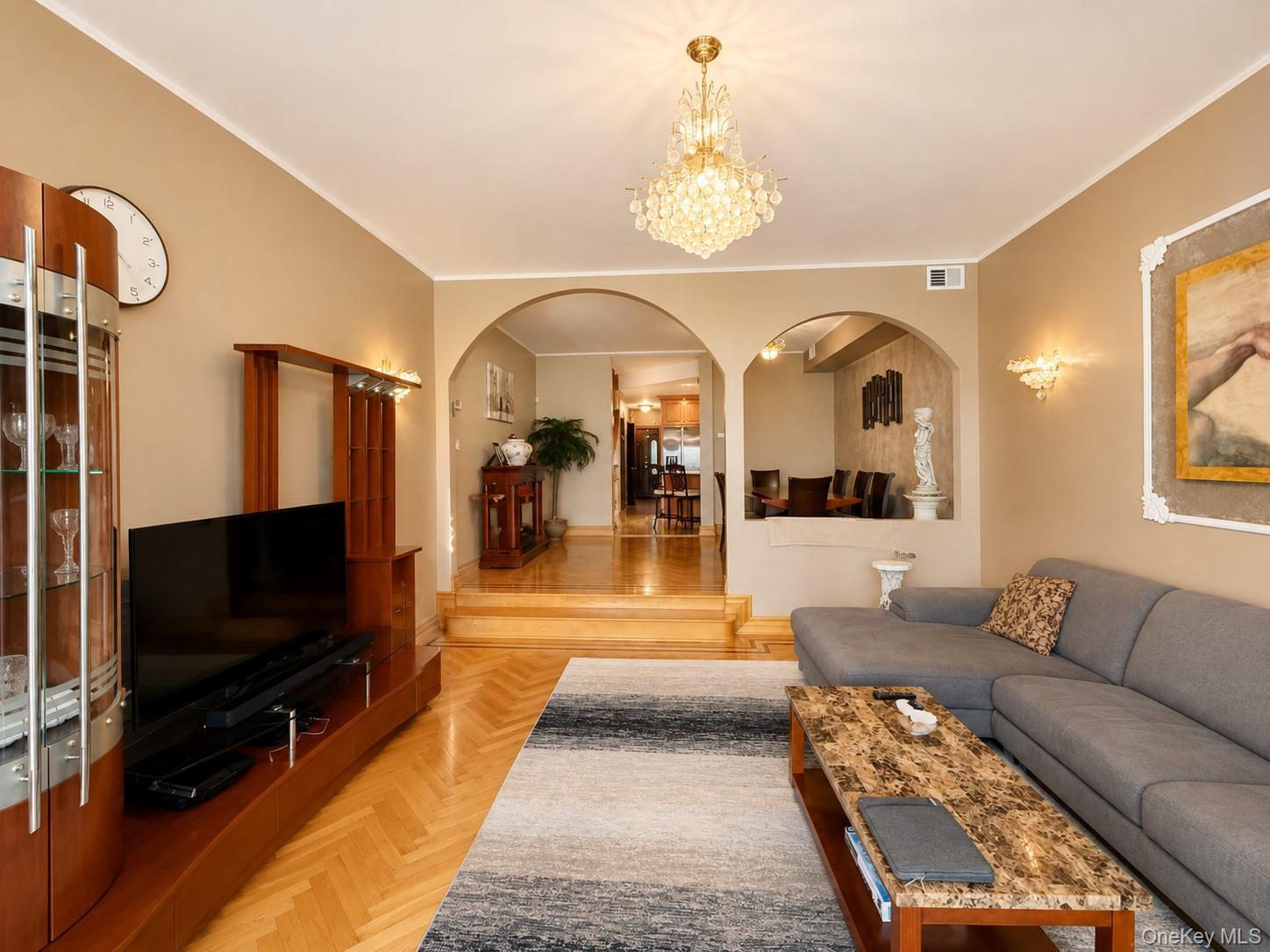 Single Family Dean Avenue  Bronx, NY 10465, MLS-1035762-8