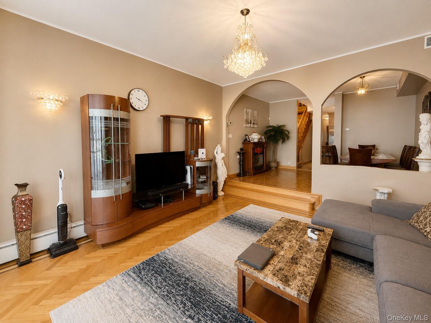 Single Family Dean Avenue  Bronx, NY 10465, MLS-1035762-9