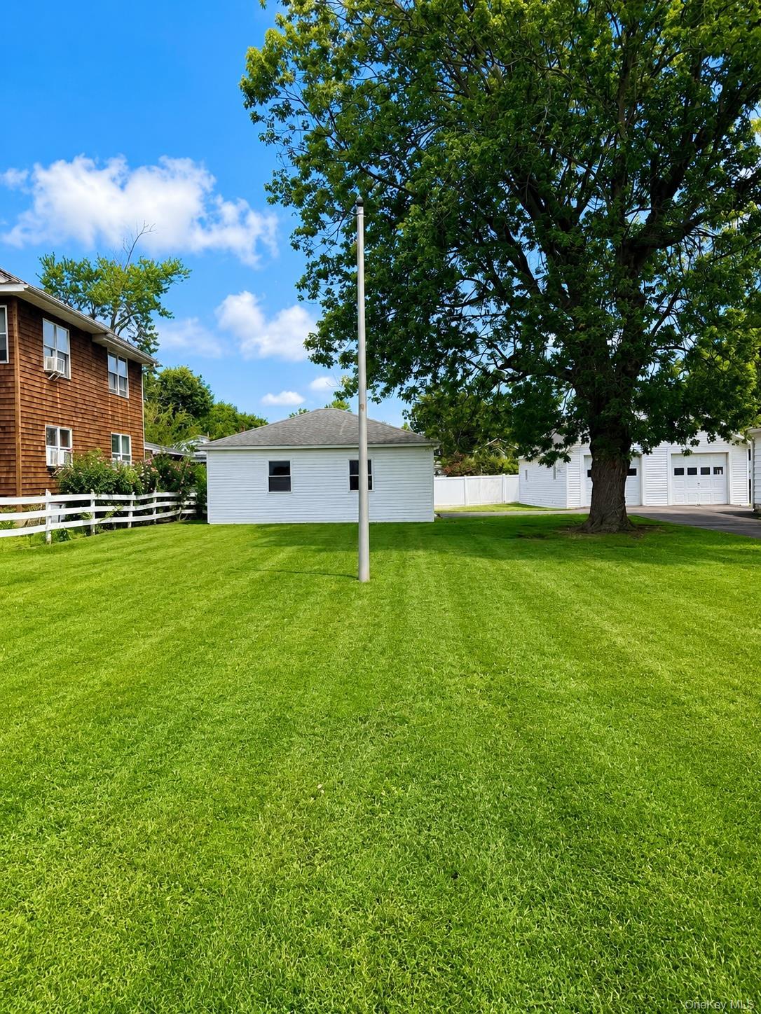 Single Family Cleveland Street Suffolk County, NY 11772, MLS-1035779-6