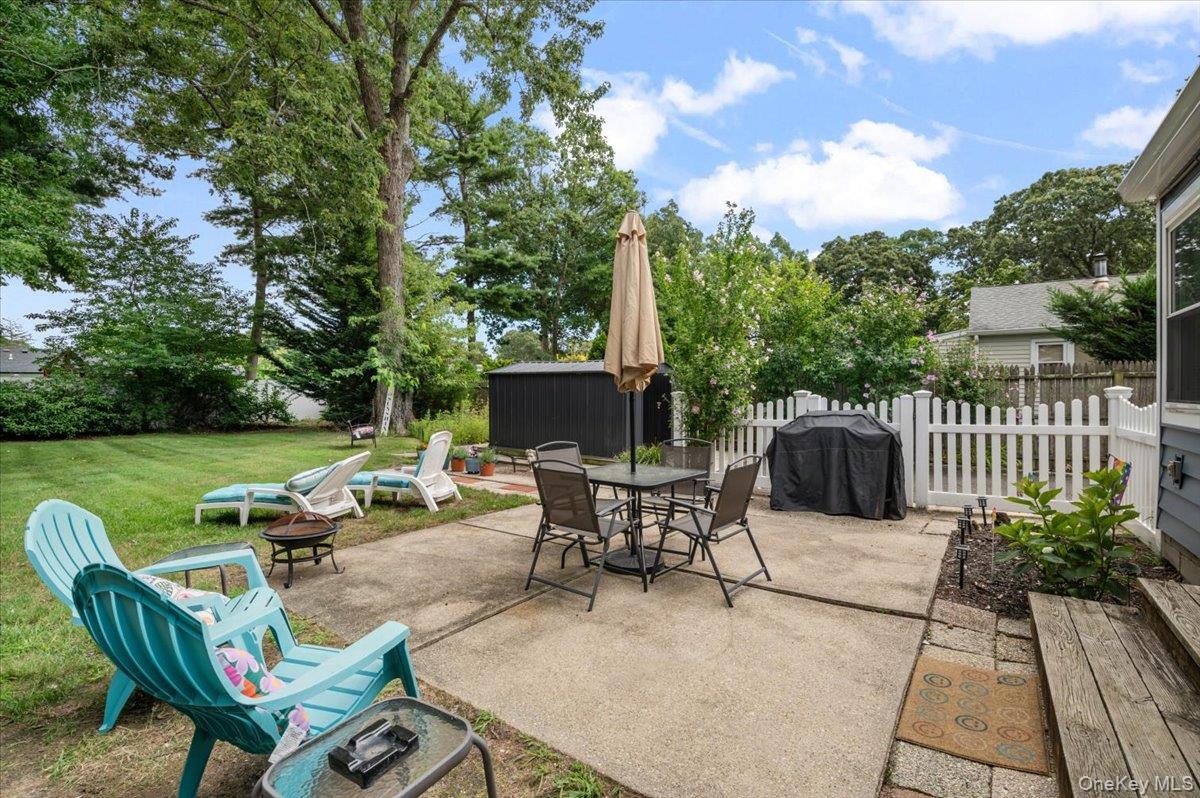 Single Family Peters Boulevard Suffolk County, NY 11706, MLS-1035792-19