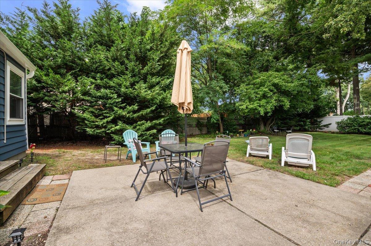 Single Family Peters Boulevard Suffolk County, NY 11706, MLS-1035792-20