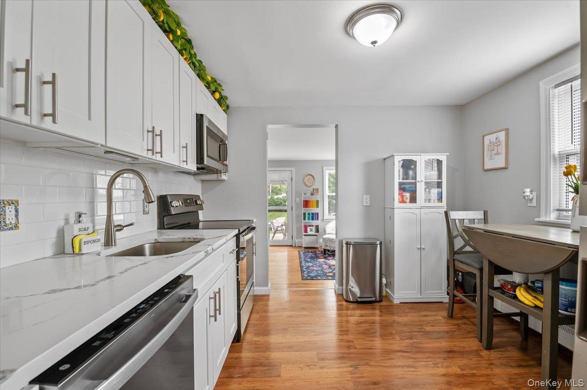 Single Family Peters Boulevard Suffolk County, NY 11706, MLS-1035792-6