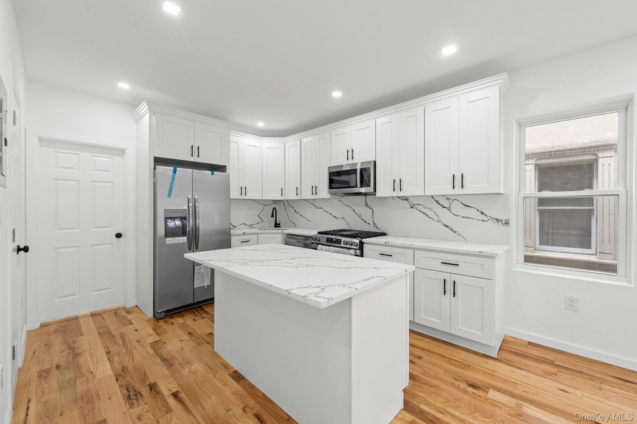 Single Family 86th Road Queens, NY 11418, MLS-1035799-2