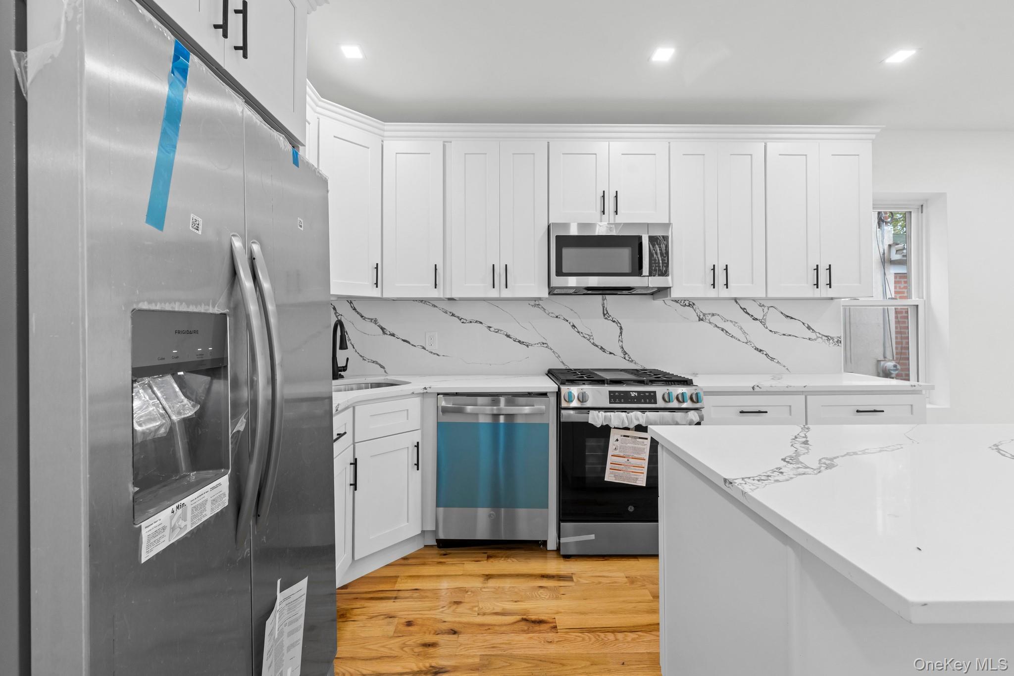 Single Family 86th Road Queens, NY 11418, MLS-1035799-4