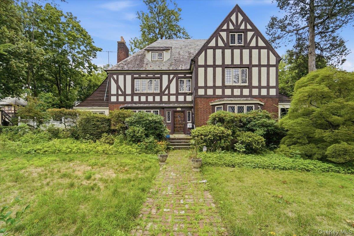 Single Family Esplanade Westchester County, NY 10553, MLS-1035819-2