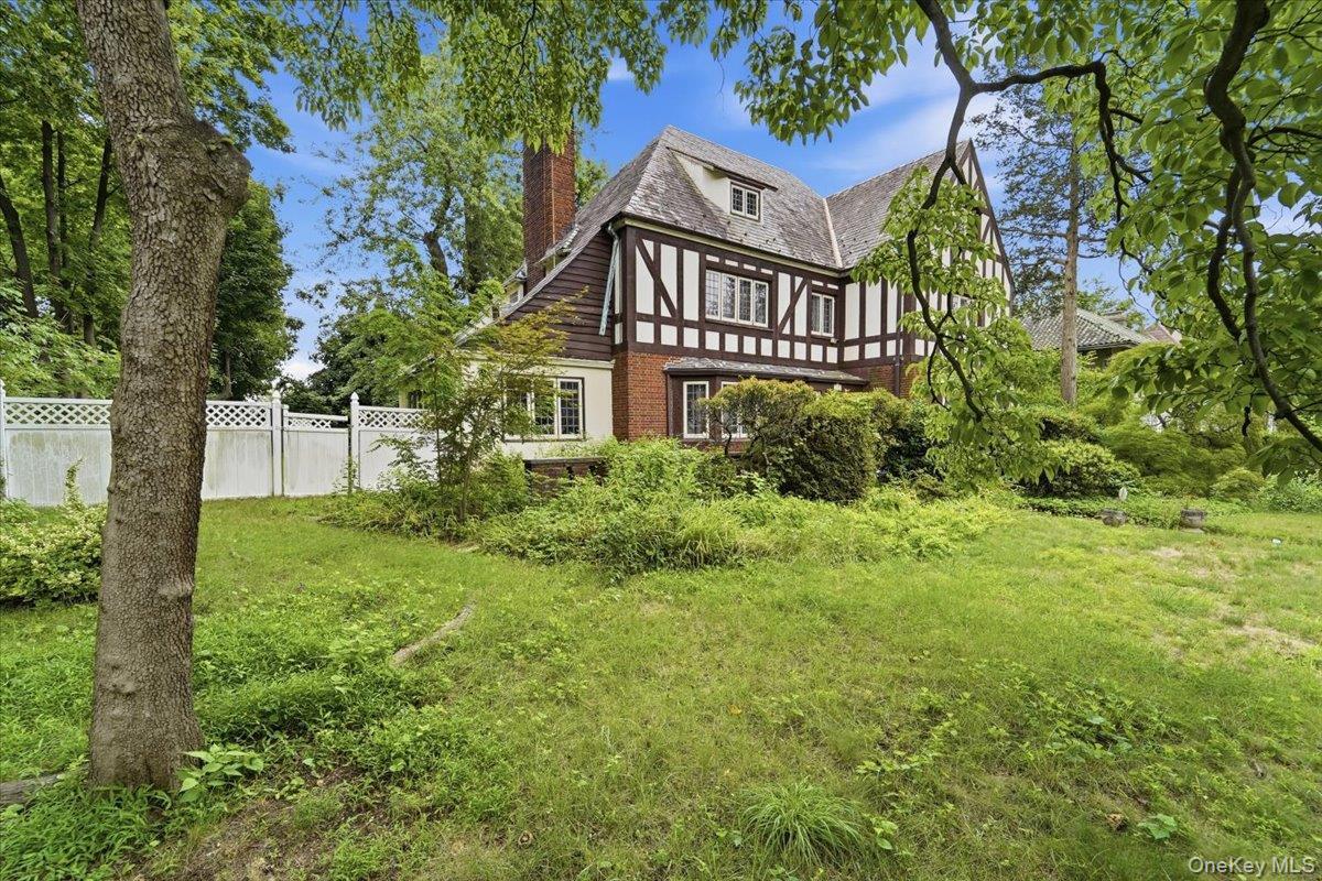 Single Family Esplanade Westchester County, NY 10553, MLS-1035819-5