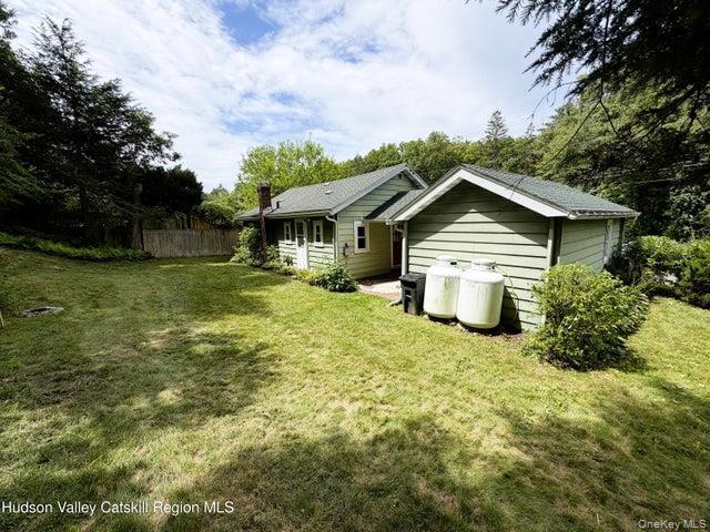 Single Family State Route 32 Ulster County, NY 12401, MLS-1035825-17