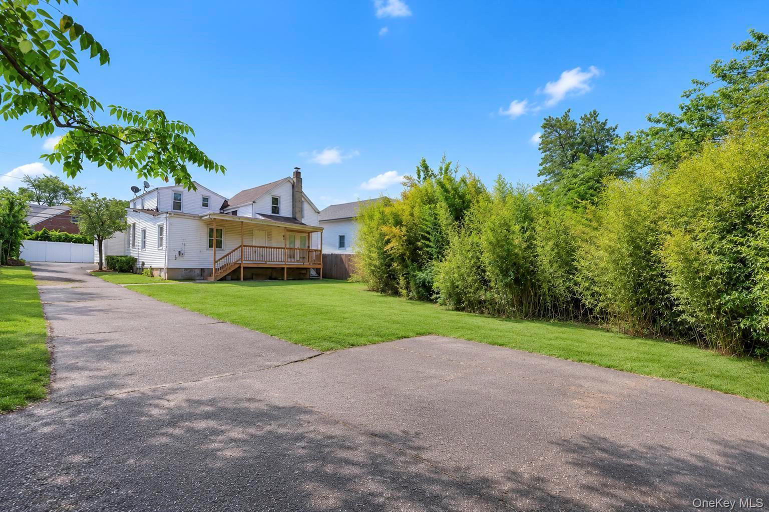 Single Family N Corona Avenue  Nassau County, NY 11580, MLS-1035853-4