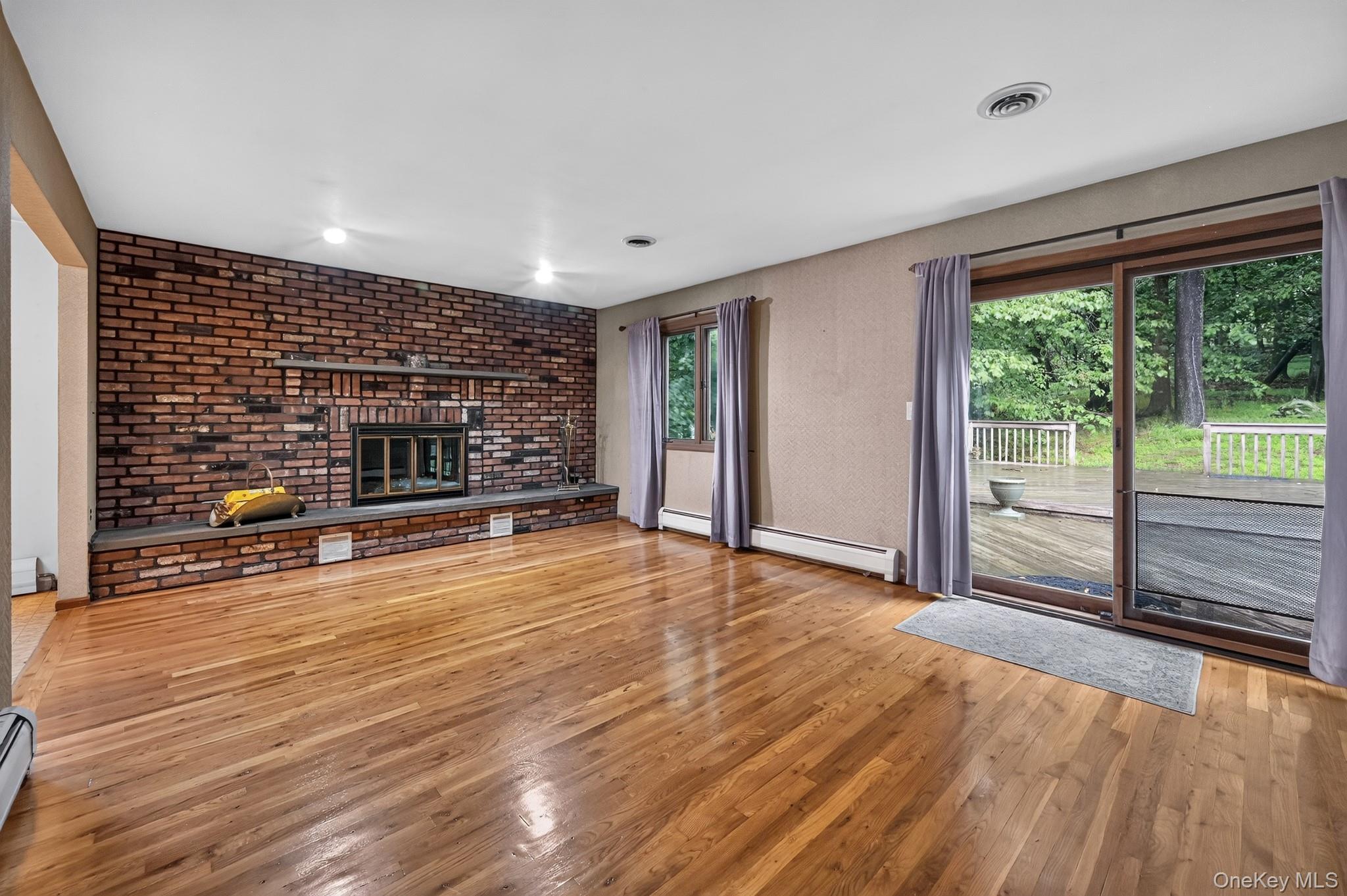 Single Family Waters Edge Rockland County, NY 10989, MLS-1035867-25