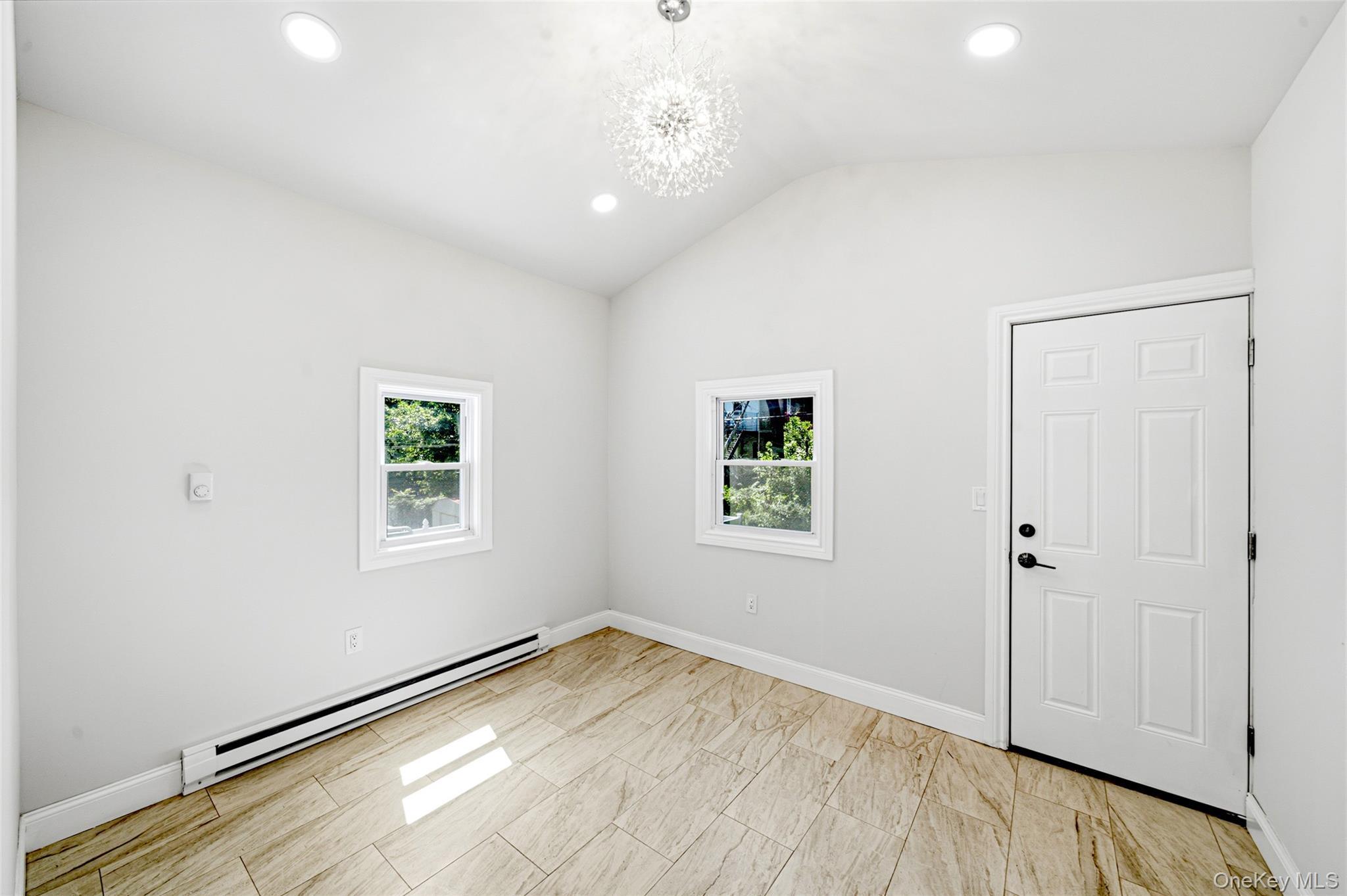 Single Family E 230th Street Bronx, NY 10466, MLS-1035873-20