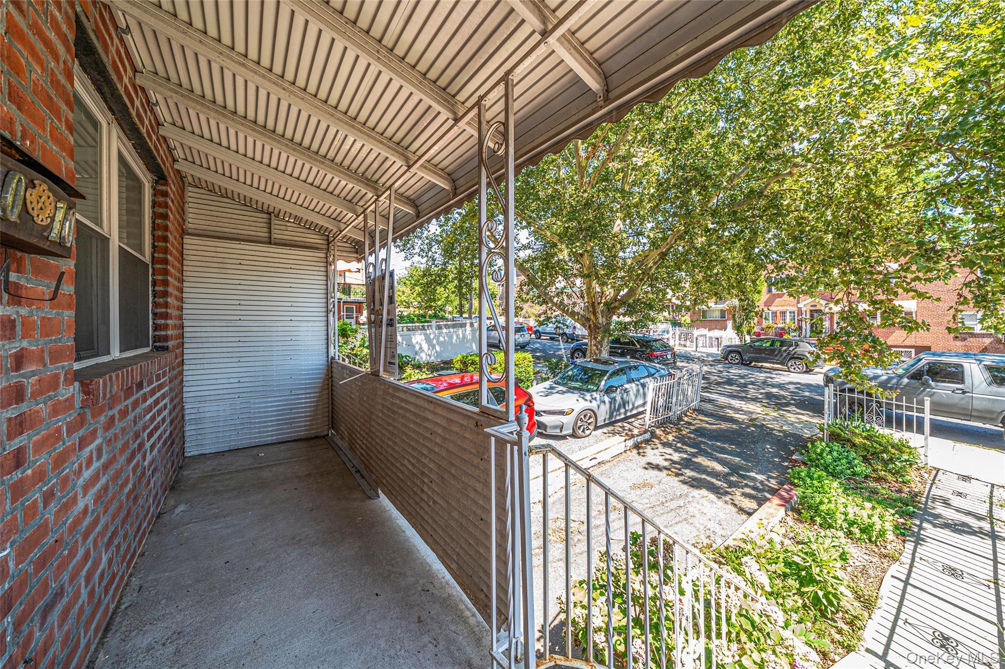 Single Family E 230th Street Bronx, NY 10466, MLS-1035873-38