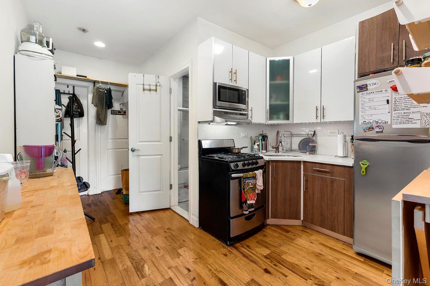Single Family Lafayette Avenue  Brooklyn, NY 11221, MLS-1035875-11