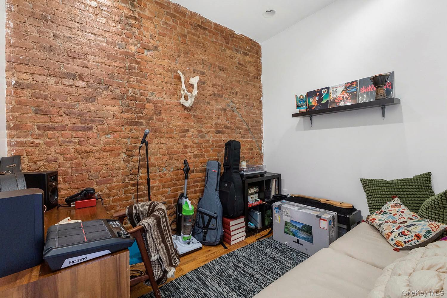 Single Family Lafayette Avenue  Brooklyn, NY 11221, MLS-1035875-16
