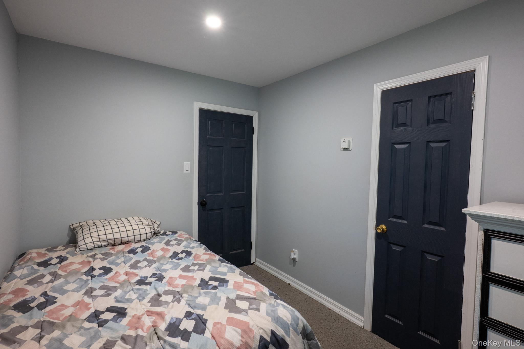 Single Family Silver Road Suffolk County, NY 11951, MLS-1035882-10
