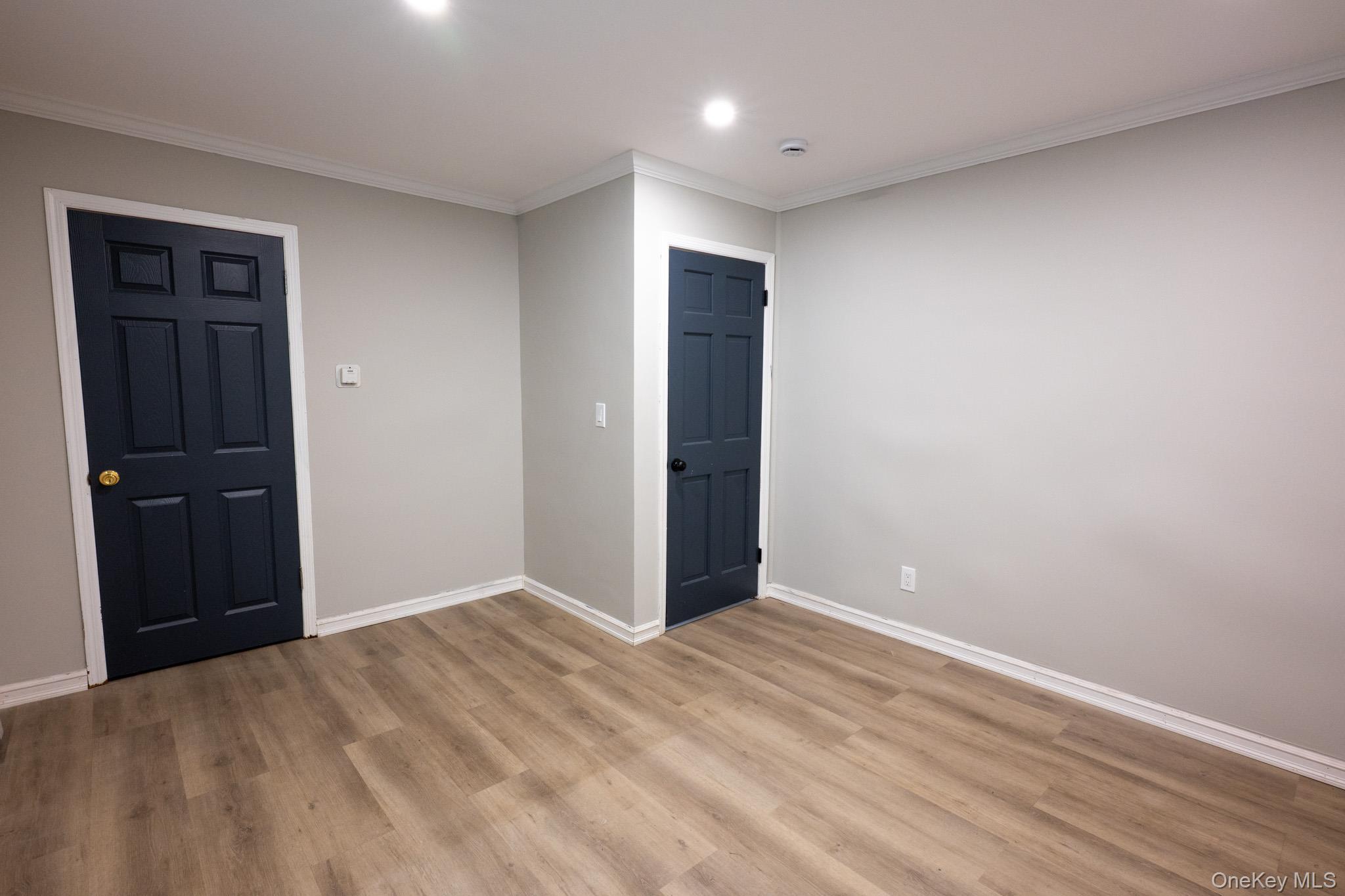 Single Family Silver Road Suffolk County, NY 11951, MLS-1035882-13