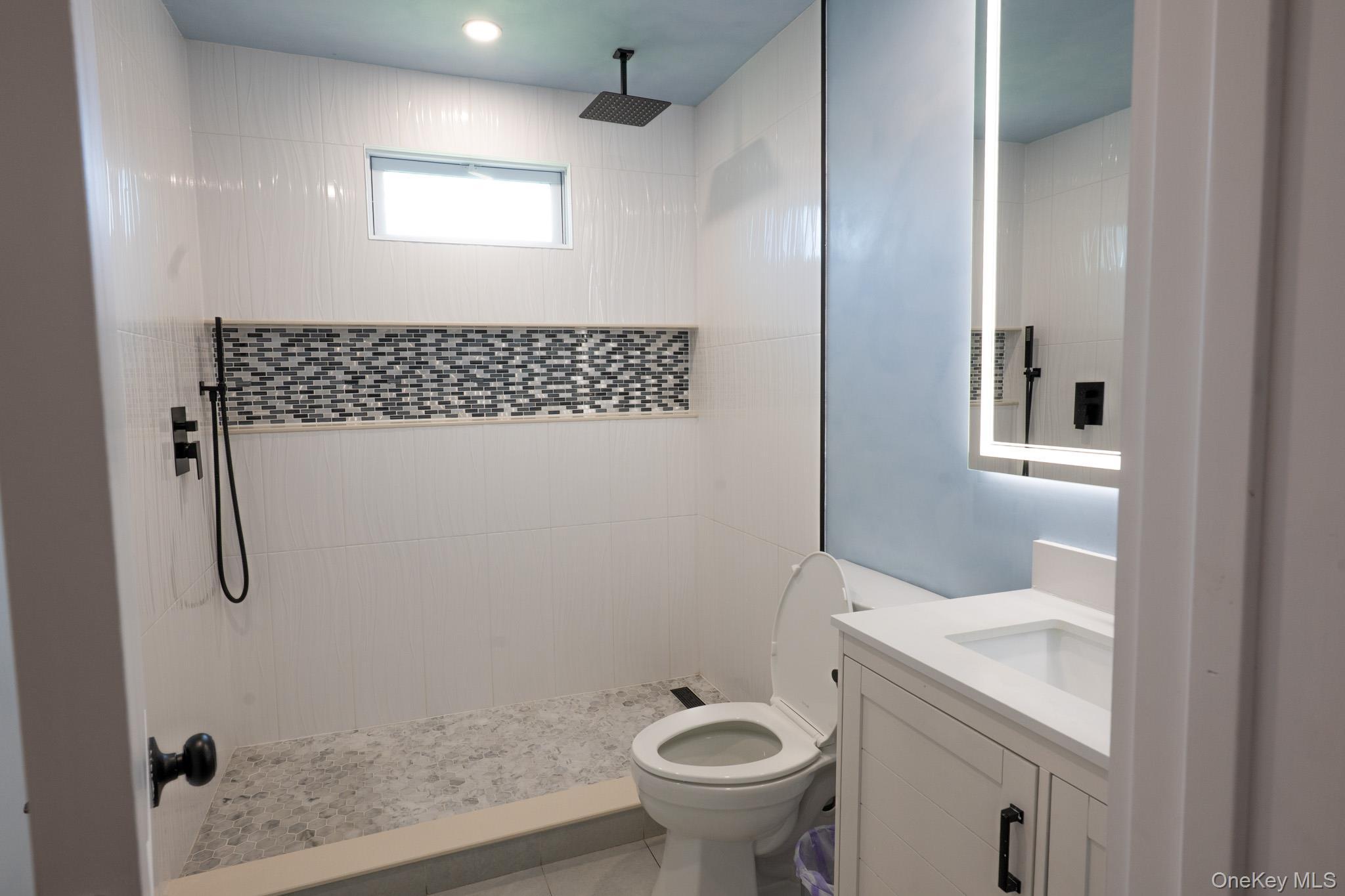 Single Family Silver Road Suffolk County, NY 11951, MLS-1035882-5