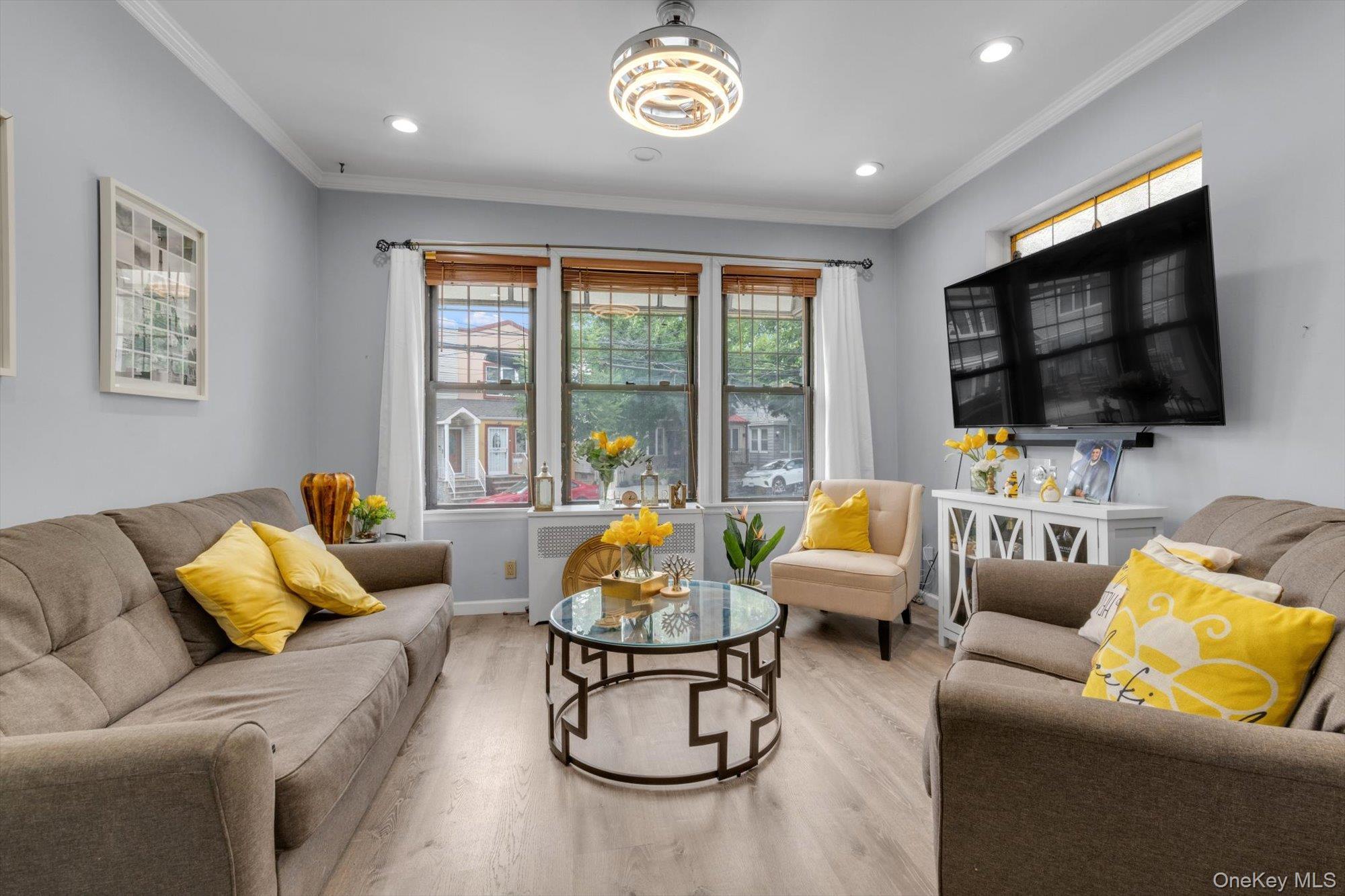 Single Family Cooper Avenue Queens, NY 11385, MLS-1035884-3