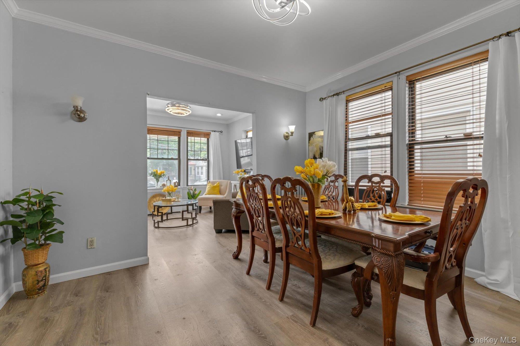 Single Family Cooper Avenue Queens, NY 11385, MLS-1035884-4