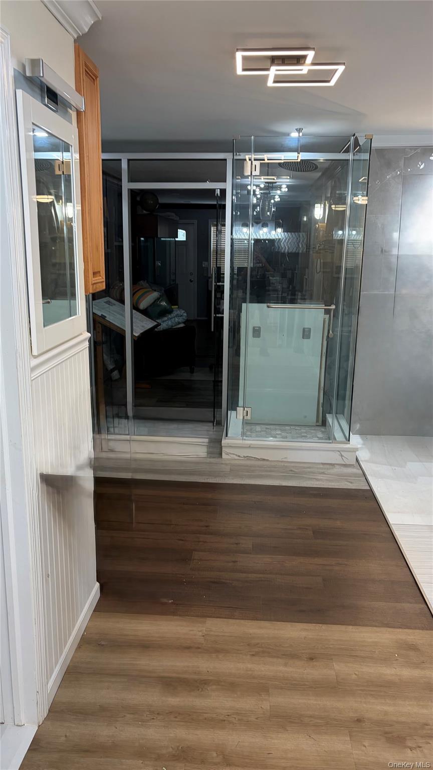 Commercial Lease Fordham Street  Bronx, NY 10464, MLS-1035887-4