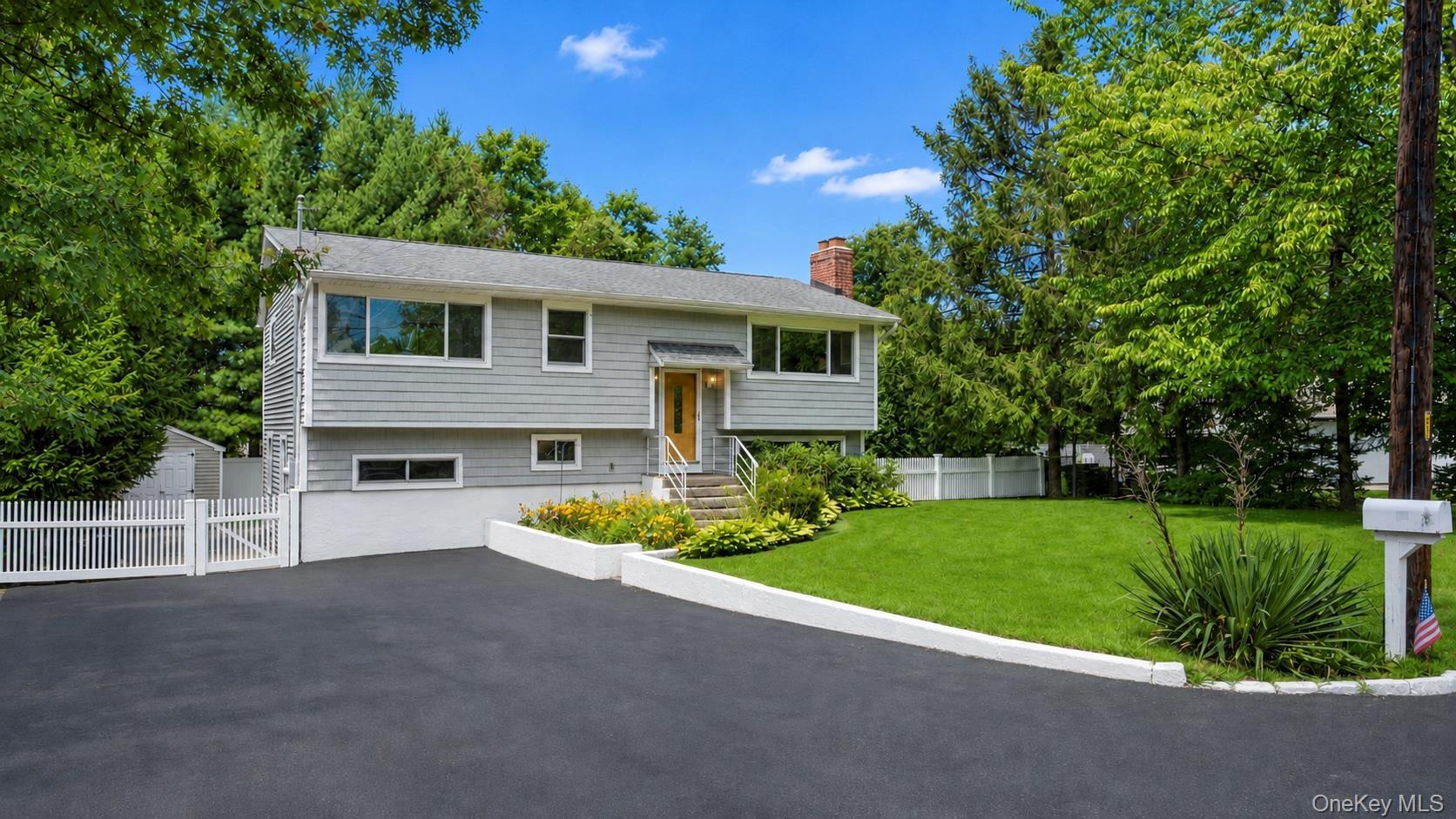 Single Family Forest Avenue  Suffolk County, NY 11755, MLS-1035893-2