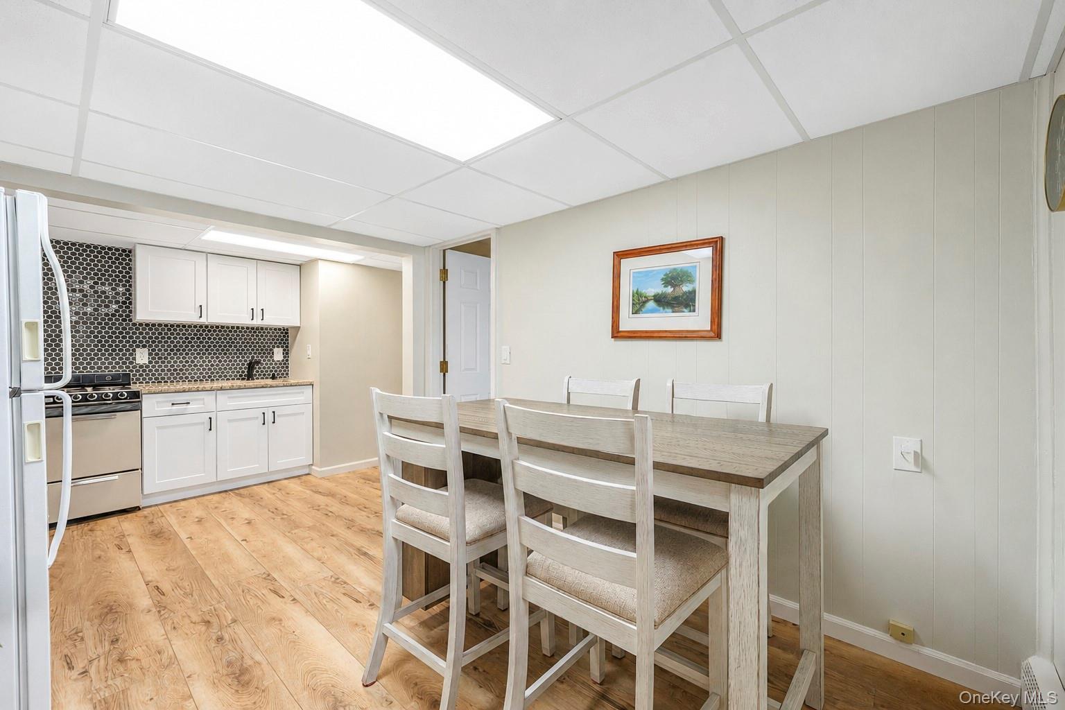 Single Family Forest Avenue  Suffolk County, NY 11755, MLS-1035893-27