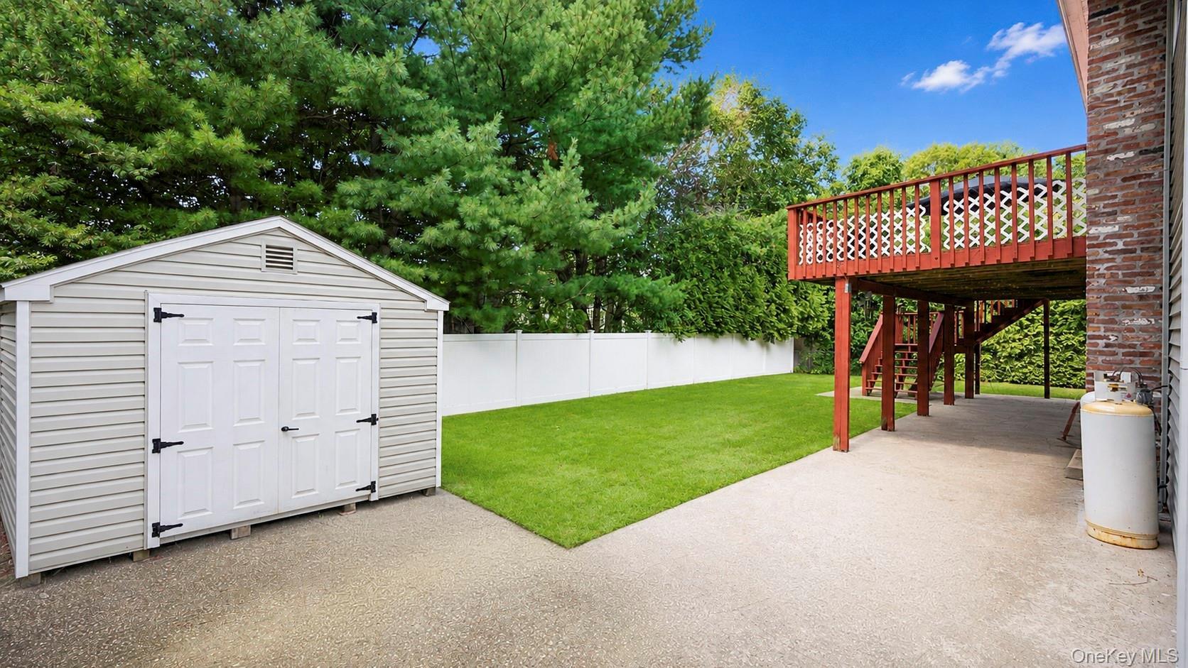 Single Family Forest Avenue  Suffolk County, NY 11755, MLS-1035893-44
