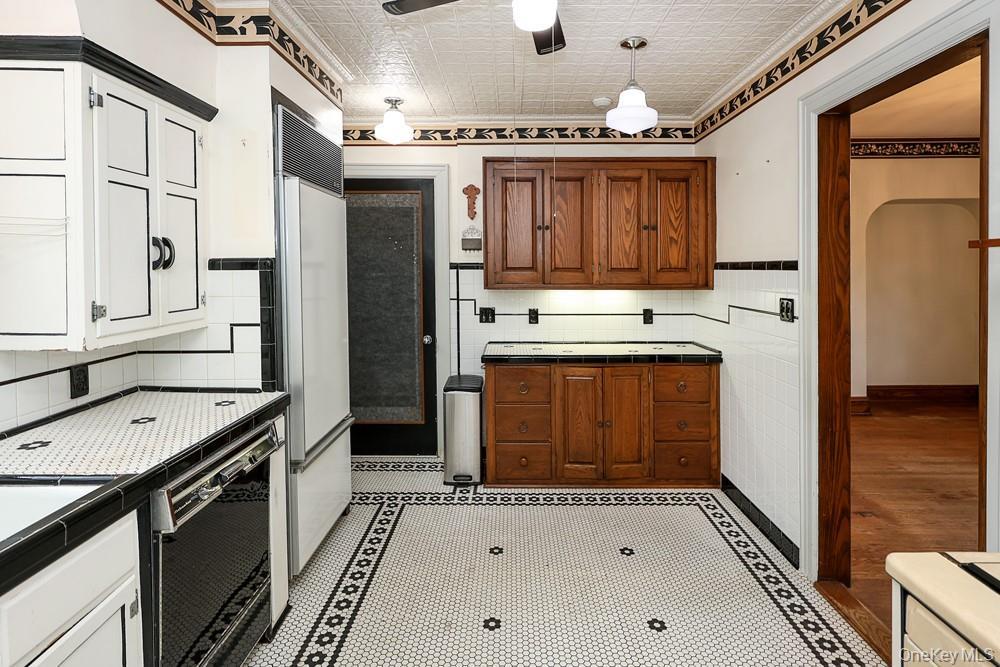 Single Family Somerset Street Queens, NY 11432, MLS-1035895-11