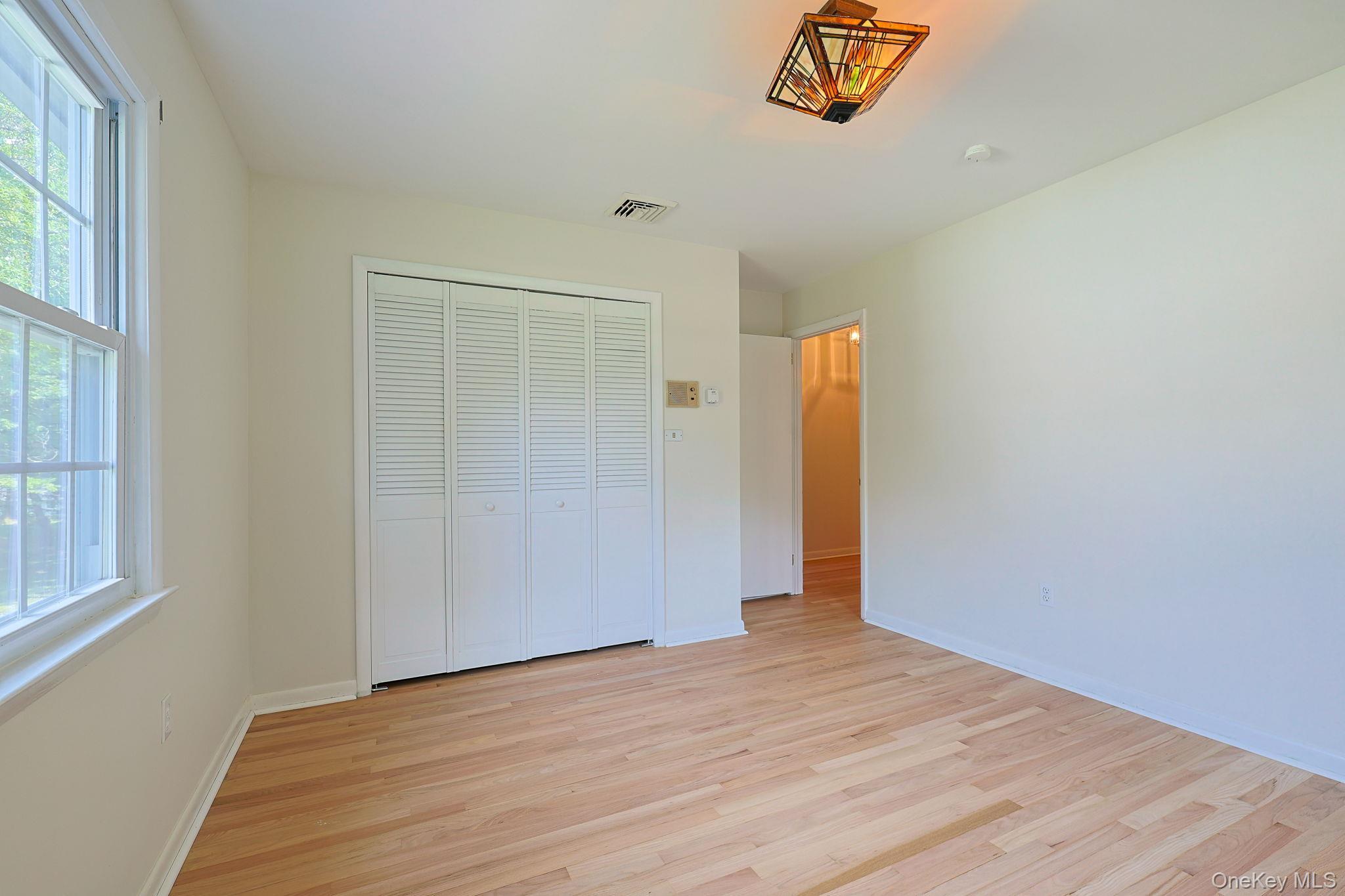 Single Family Edgehill Drive Dutchess County, NY 12590, MLS-1035904-21