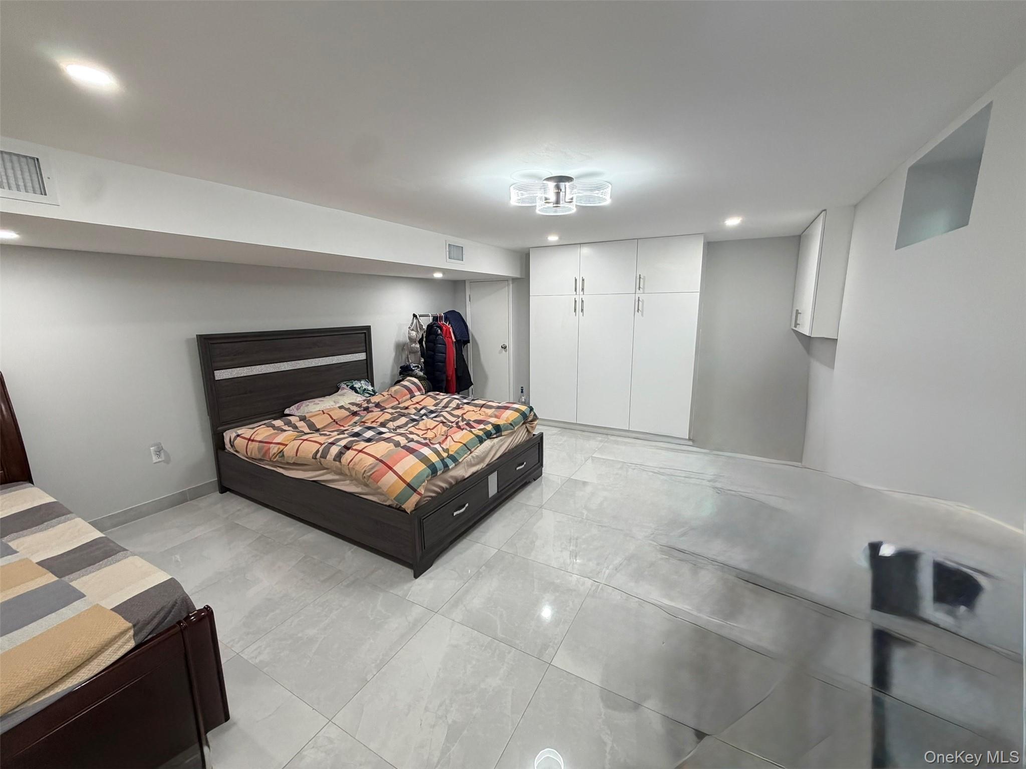 Single Family 46th Avenue  Queens, NY 11361, MLS-1035905-6