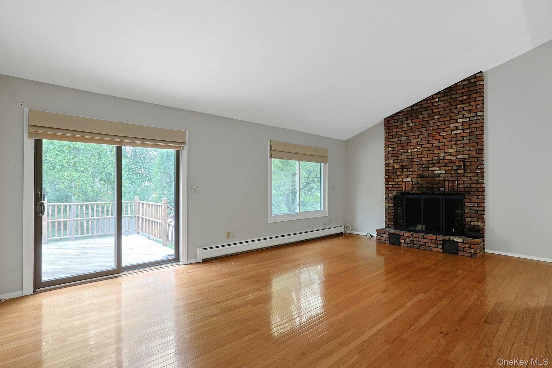 Single Family Sasson Terrace Rockland County, NY 10989, MLS-1035913-16