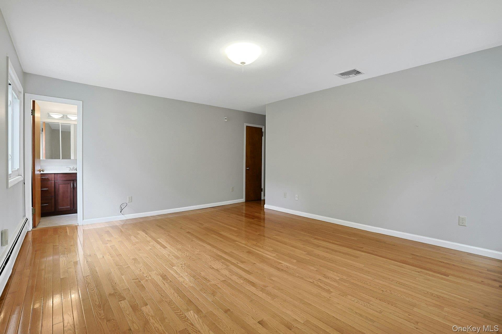 Single Family Sasson Terrace Rockland County, NY 10989, MLS-1035913-22
