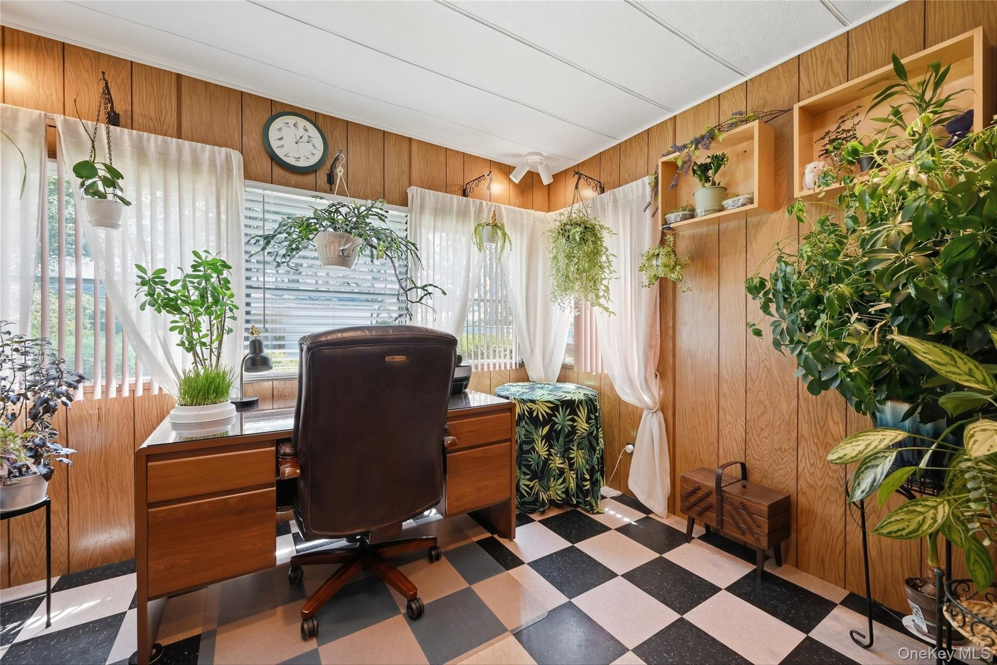 Single Family Mill Road  Suffolk County, NY 11933, MLS-1035920-20