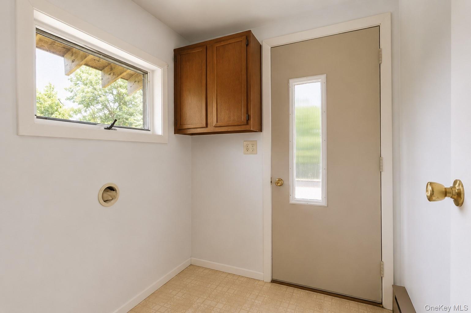 Single Family Wallkill Avenue  Orange County, NY 12589, MLS-1035923-20