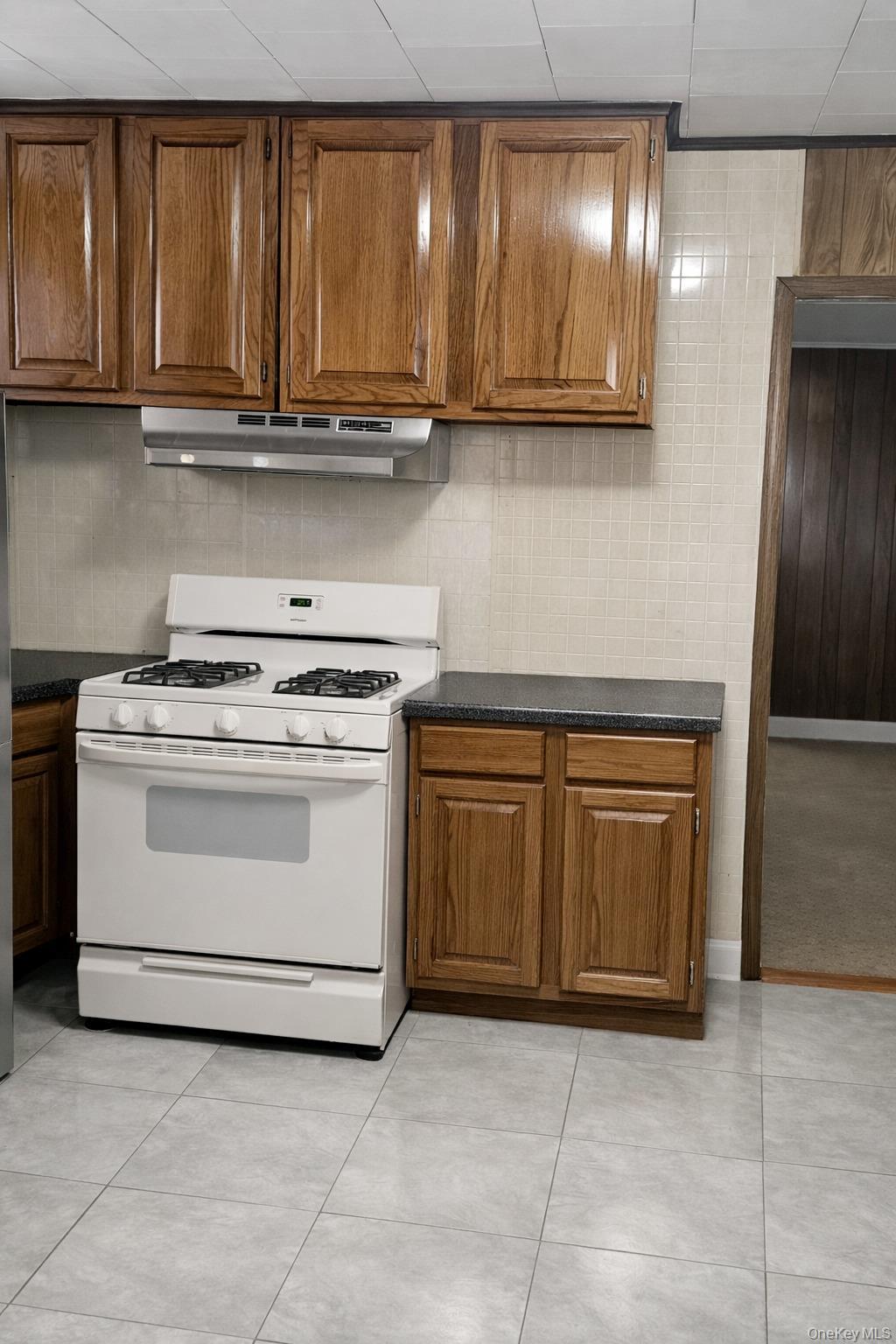 Single Family Inwood Street  Queens, NY 11436, MLS-1035930-4