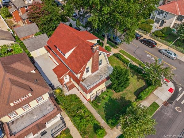 Single Family 43rd Avenue  Queens, NY 11358, MLS-1035937-27